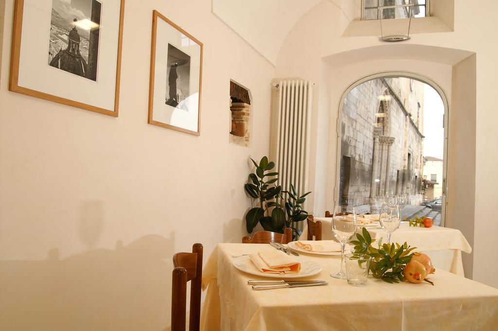 La Locanda Di Gino Sulmona Dış mekan fotoğraf