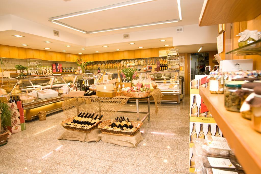 La Locanda Di Gino Sulmona Dış mekan fotoğraf